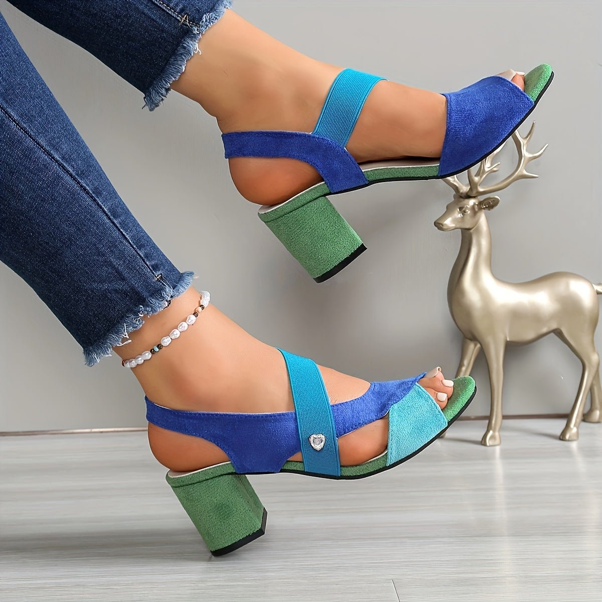 Elara | Comfort Heels – Elegante Cross-Strap Schuhe für Frauen