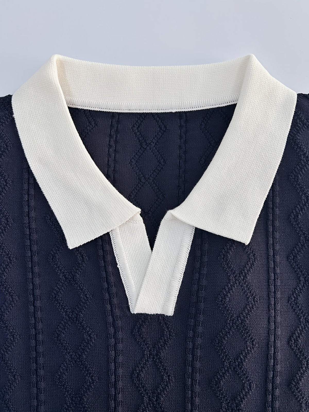 Barrett | Texturiertes Polo-Shirt mit Kontrastkragen
