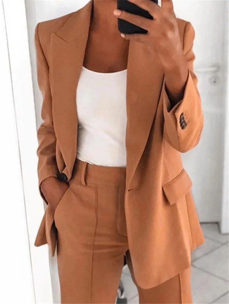 Kristin | Maßgeschneiderter und eleganter Damen Blazer