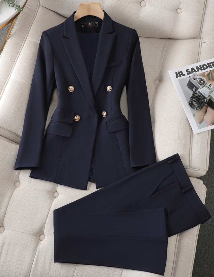 Leonie | Bequemes und elegantes Set aus Blazer und Hose
