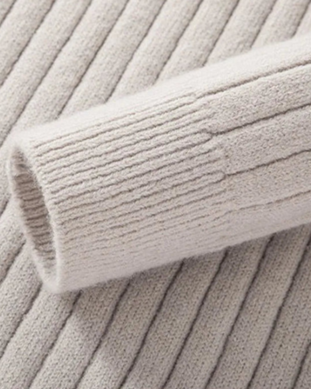 Gerippter Troyer Strickpullover mit Reißverschlusskragen