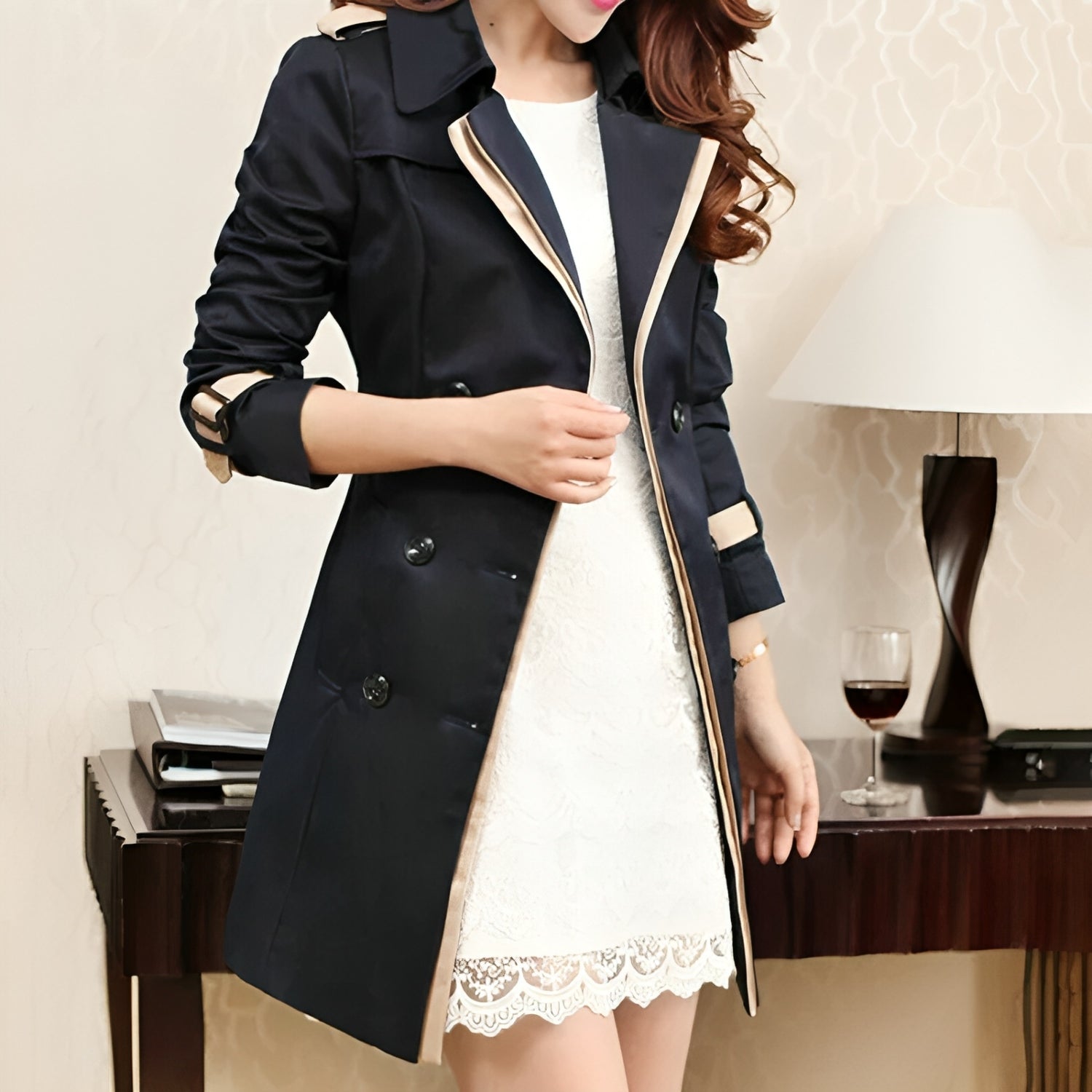 Laura | Langer und eleganter Damen Trenchcoat