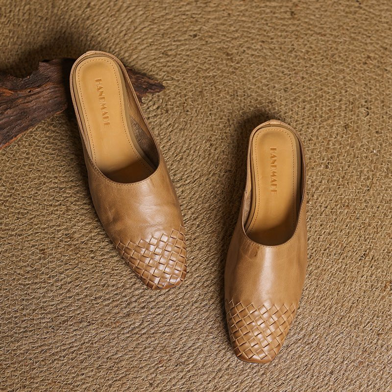 Sienna | Stilvolle und bequeme Slip-On-Pantoletten aus geflochtenem Leder