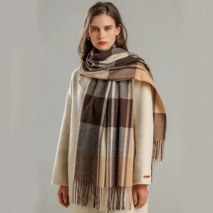 Drune | Classic Scarf – Timeless Design for Women