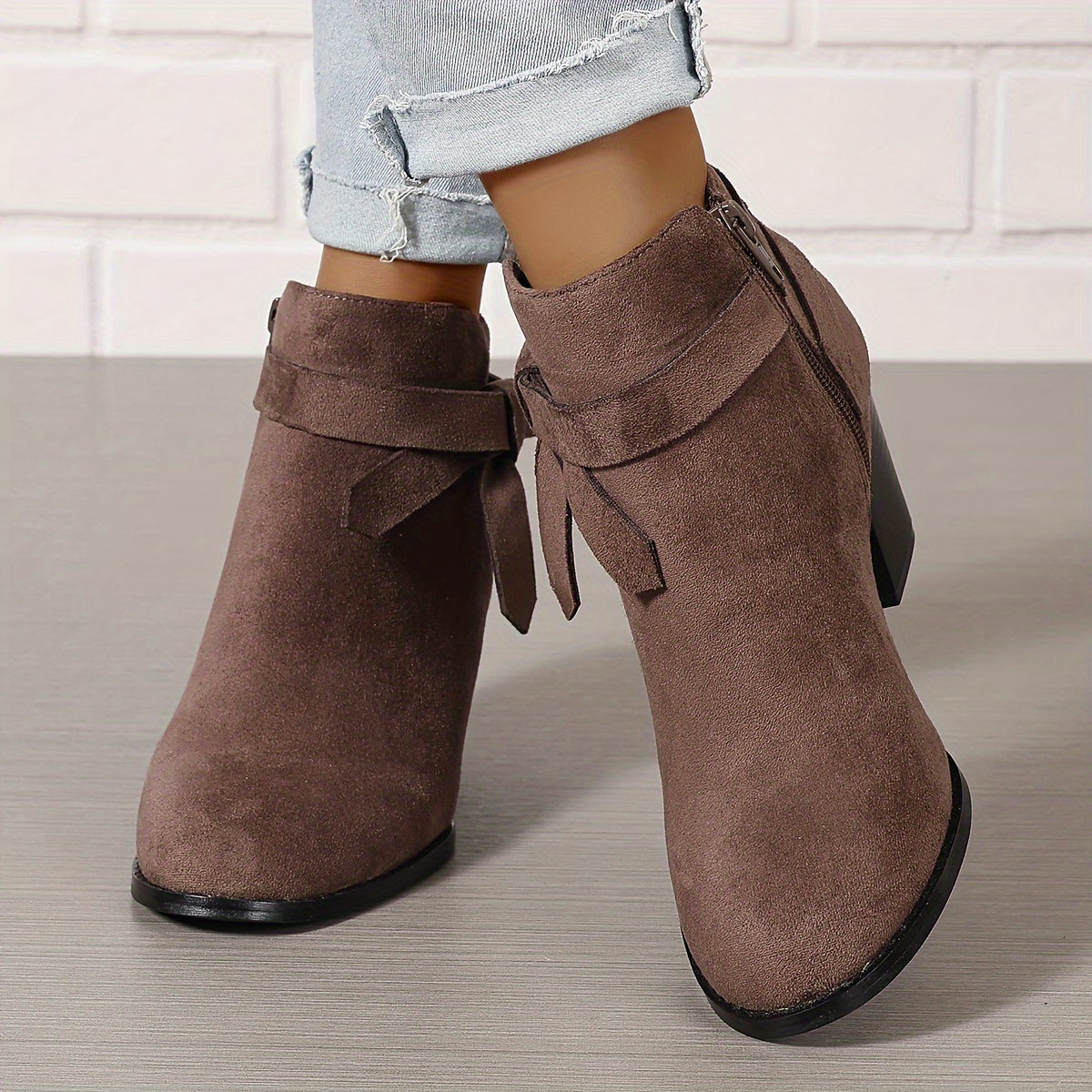 Valerie | Feminine Stiefeletten mit Blockabsatz und Schleifendetail