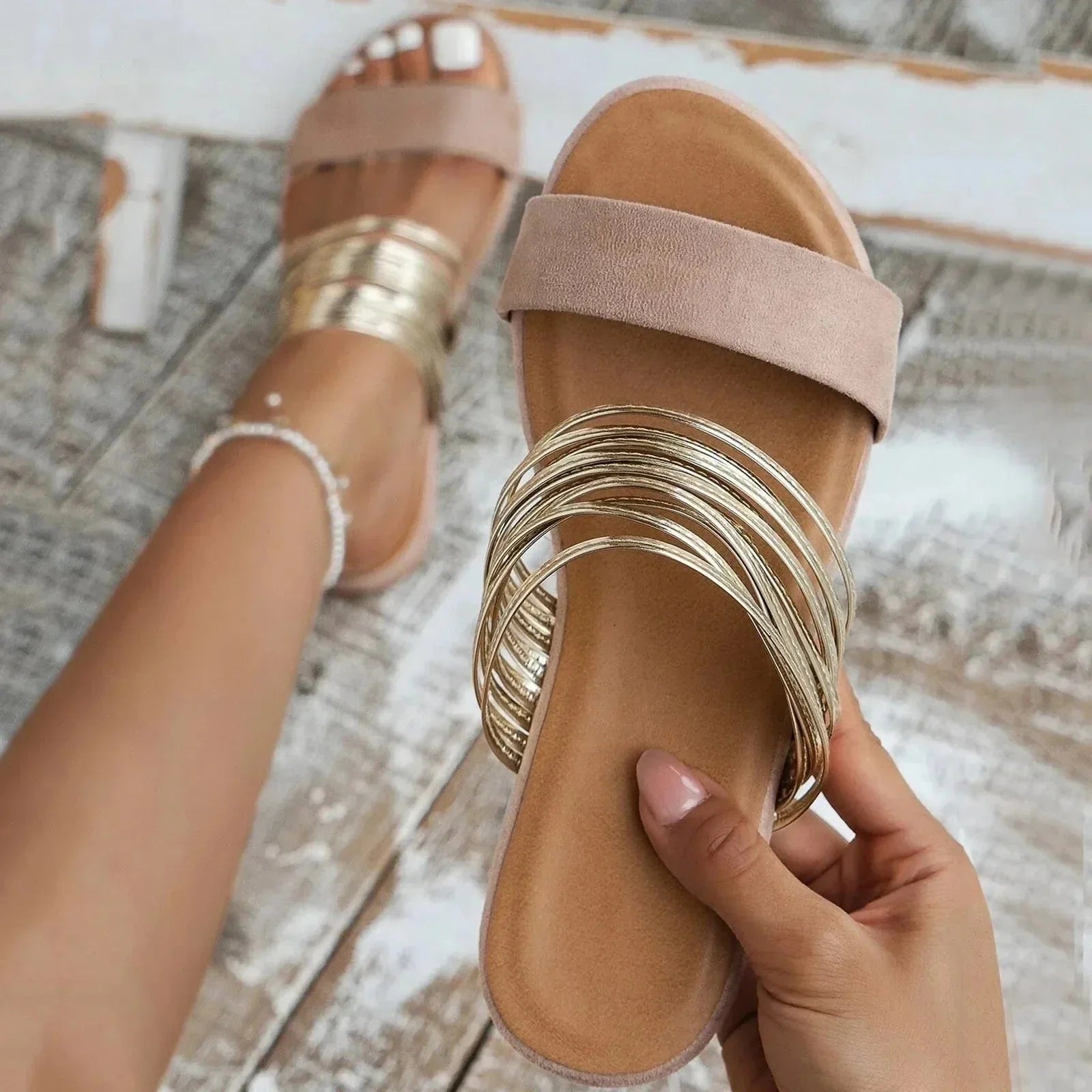 Alviana | Elegante und moderne Damen Slip-On Sandalen