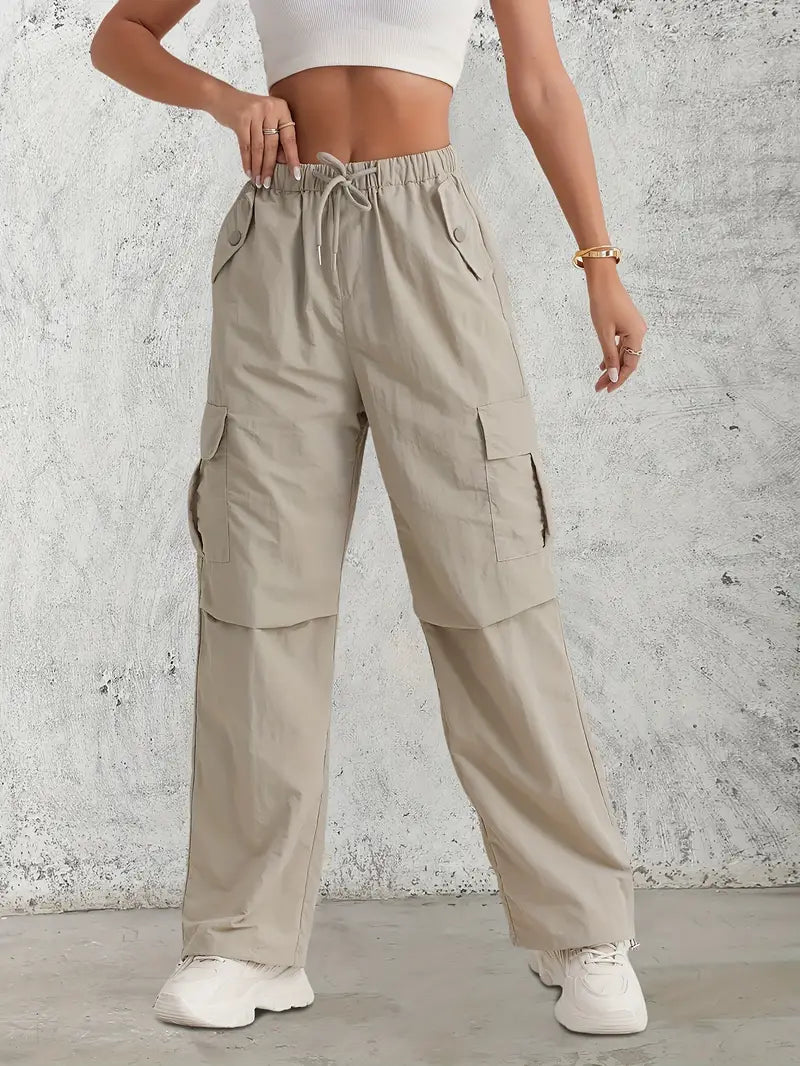 Clara | Trendige und funktionale Damen Cargohose