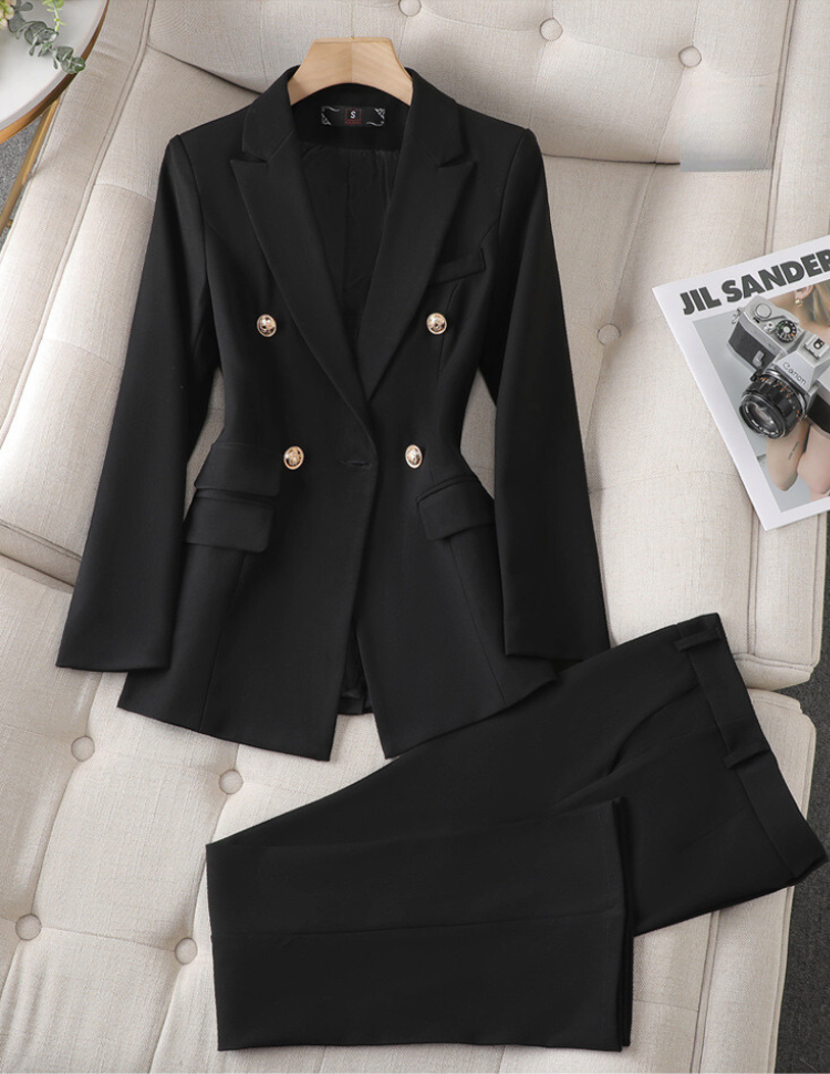 Leonie | Bequemes und elegantes Set aus Blazer und Hose
