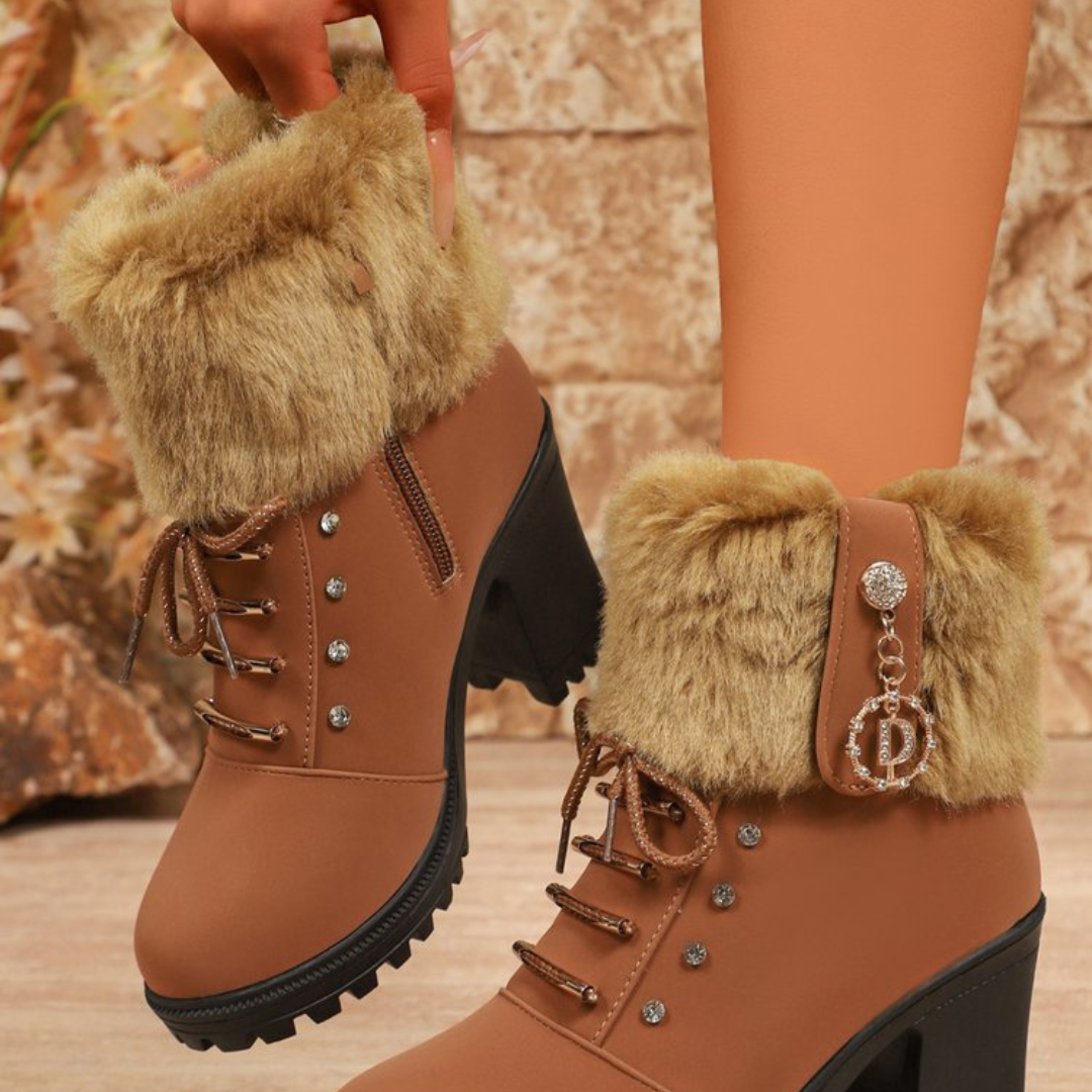 Velurea | Winter Boots – Elegante Kunstpelz Blockabsätze für Frauen
