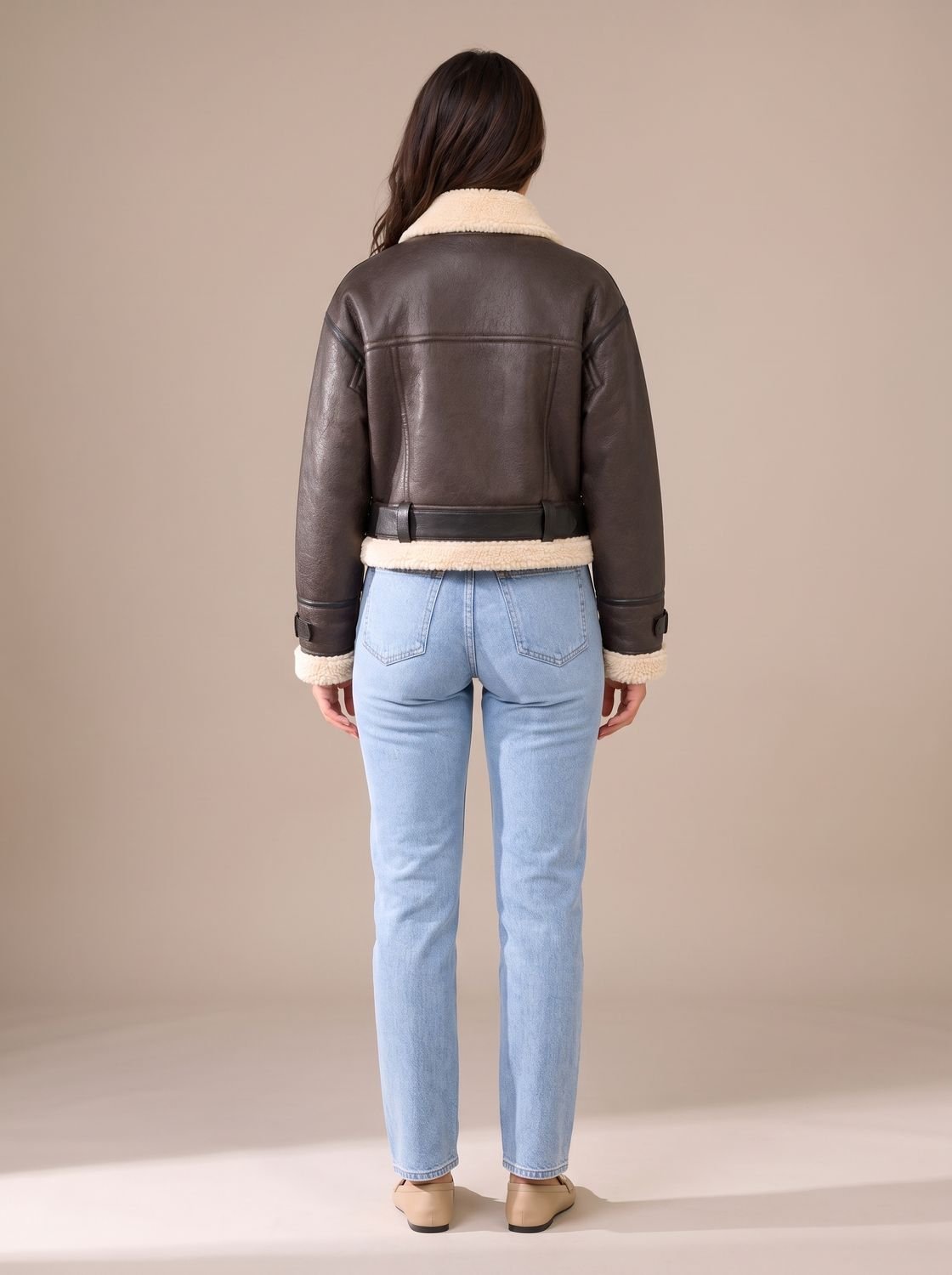 Marlene | Kurze Teddyjacke im Aviator-Stil mit Gürtel