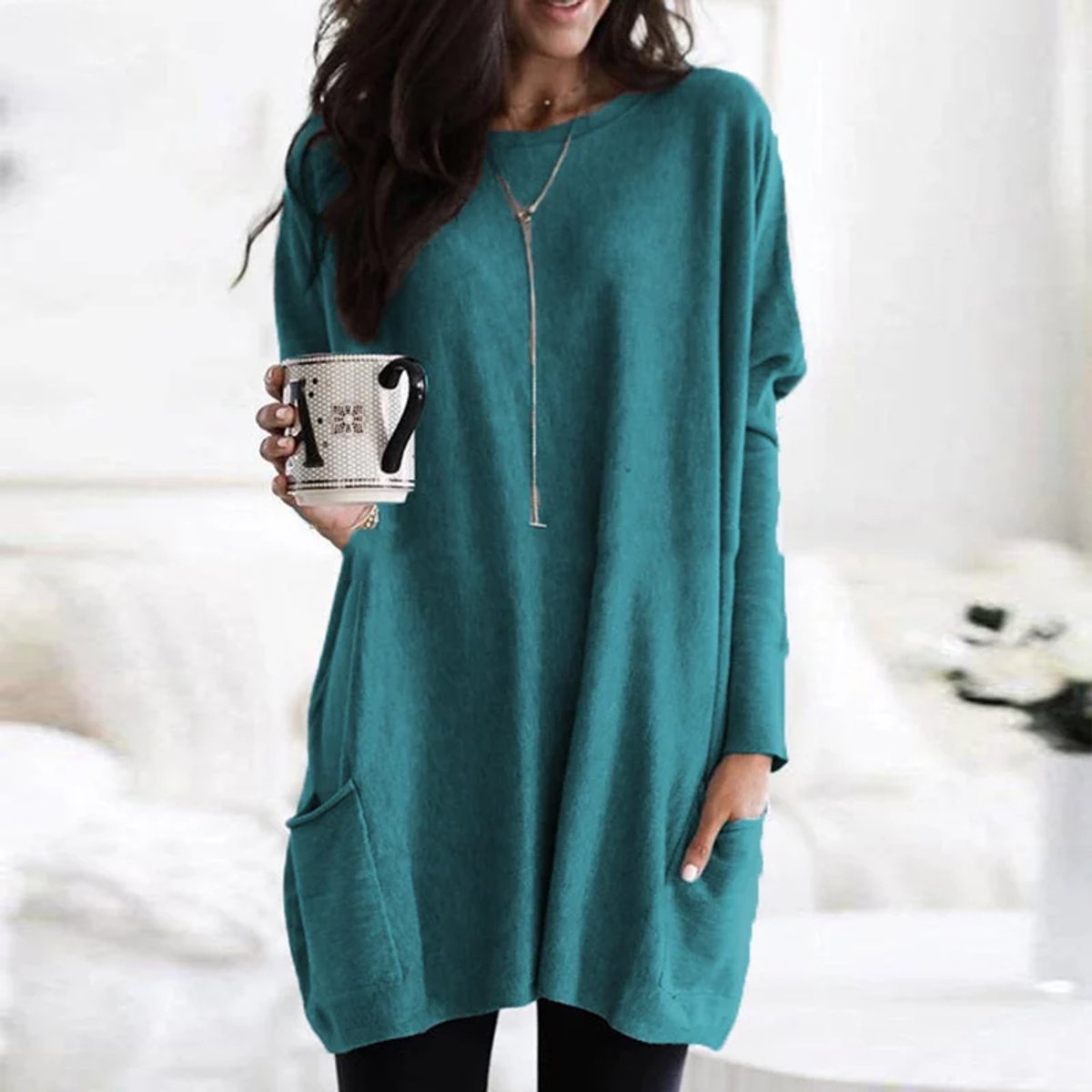 Aria | Oversized Damen-Tunika-Pullover mit langen Ärmeln und Taschen in Übergröße 12
