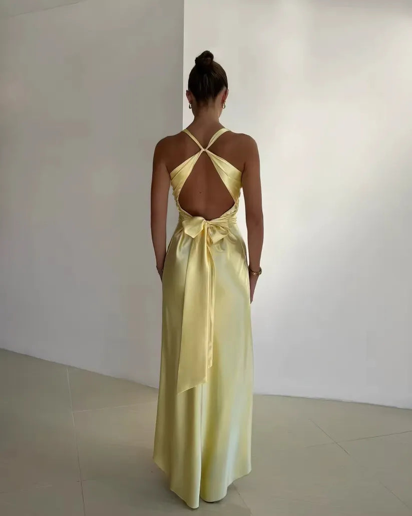 Bella | Maxikleid V-Ausschnitt Festlich Elegantes Design Fließende Silhouette 1