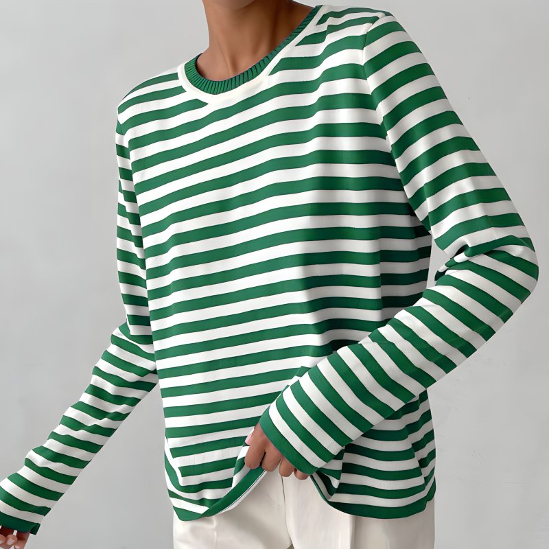 Clara | Zeitloser und schicker Strickpullover mit maritimen Streifen 2