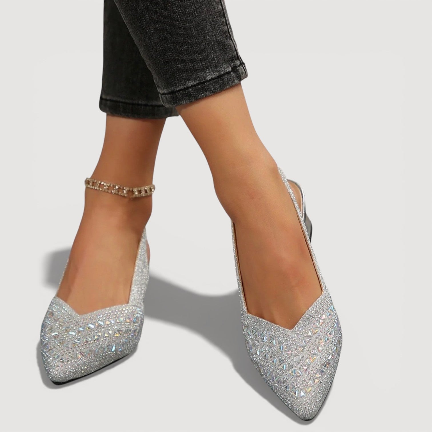Elysia | Elegante, Glitzernde Slingback-Absätze mit Spitzem Zehenbereich 7