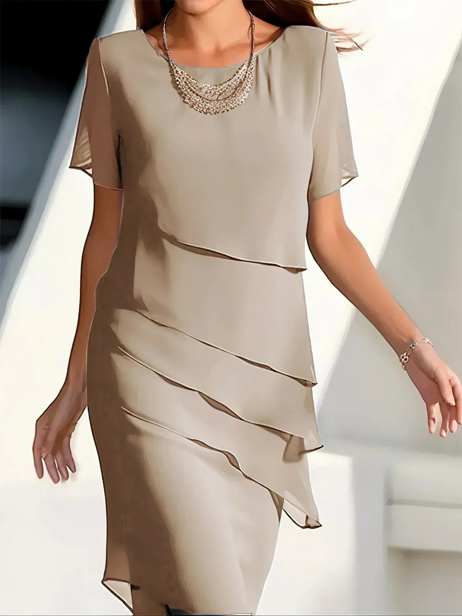 Havina | Elegantes Festliches Damenkleid mit Transparenter Overlay-Optik 6