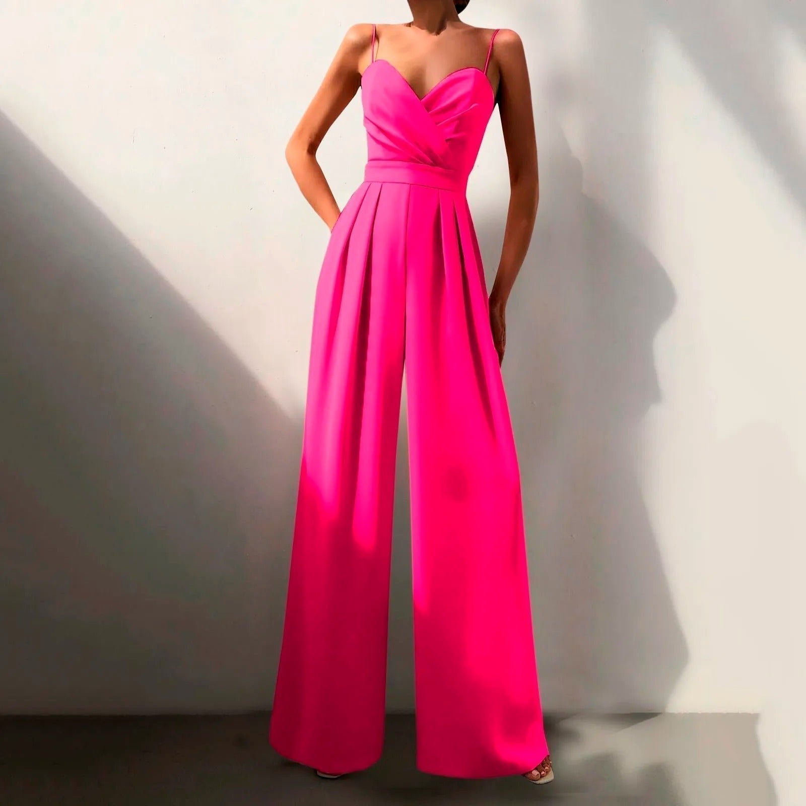 Isabella | Eleganter und schicker Jumpsuit mit weitem Bein und Trägern 1