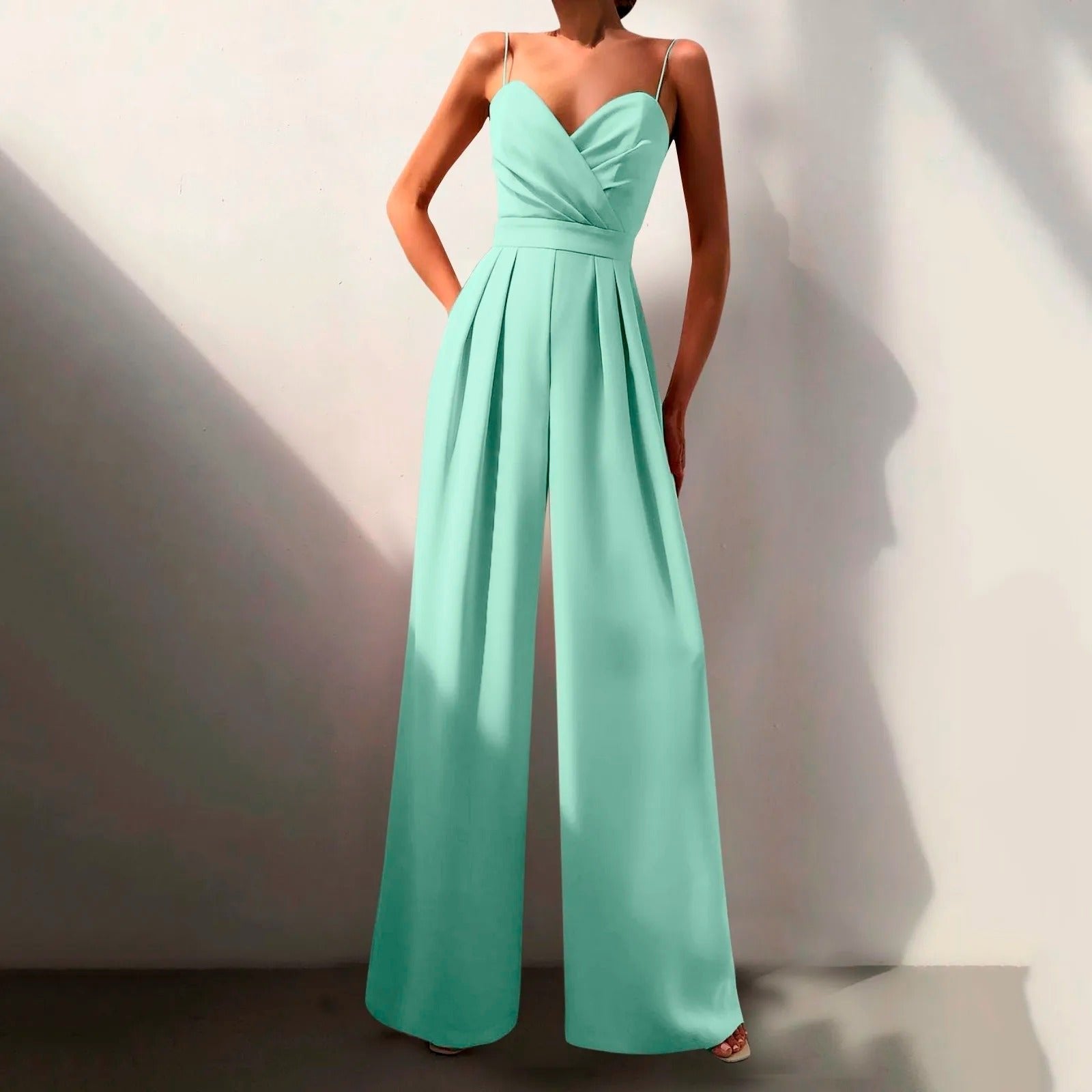 Isabella | Eleganter und schicker Jumpsuit mit weitem Bein und Trägern 2