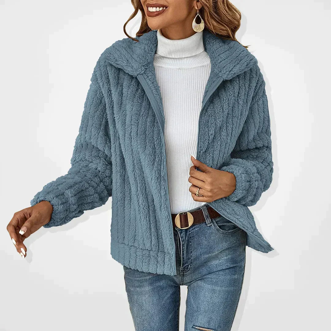 Isadora | Flauschige Strickjacke 1