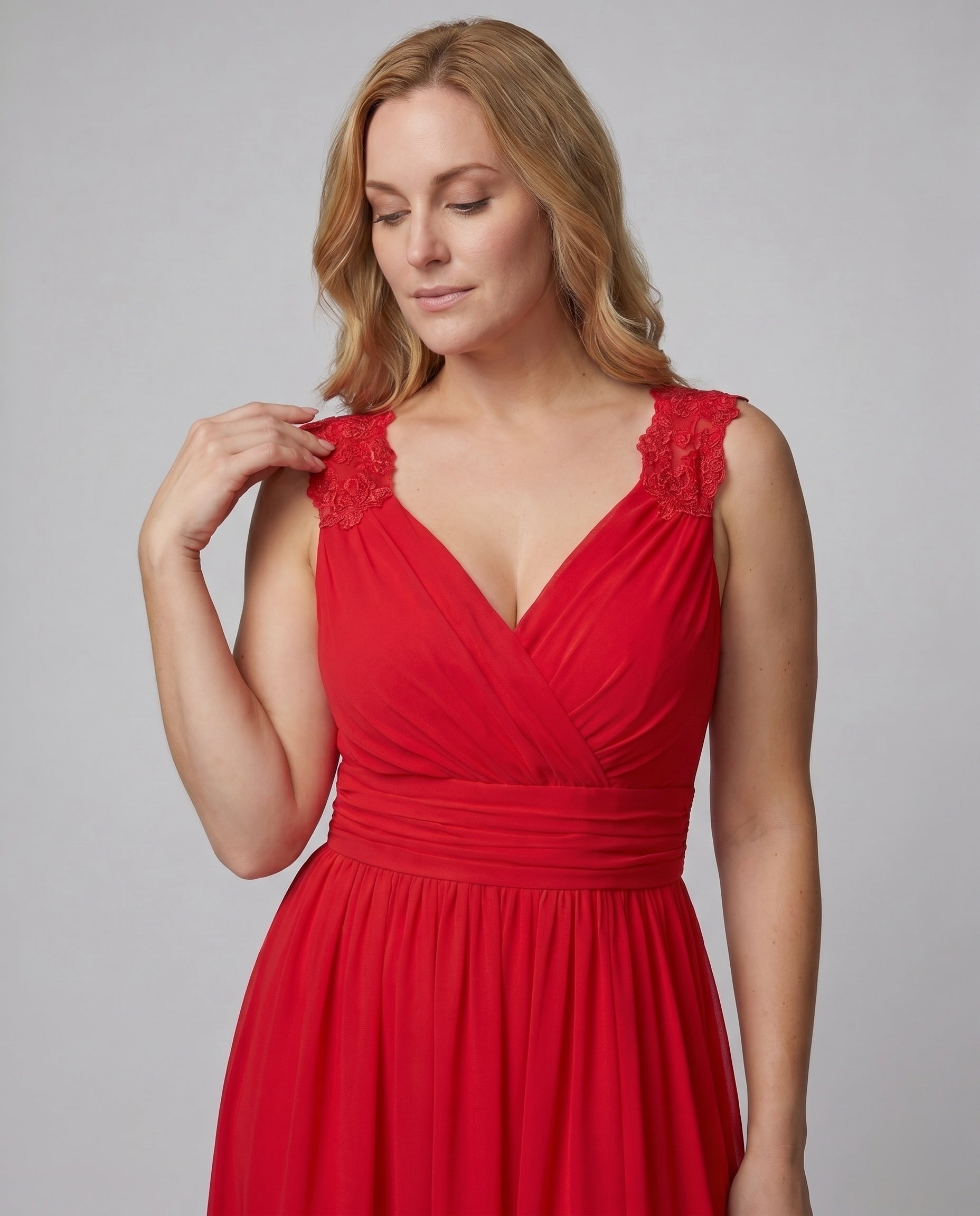 Isla | Elegantes, Raffiniertes & Feminines Damen-Abendkleid 1