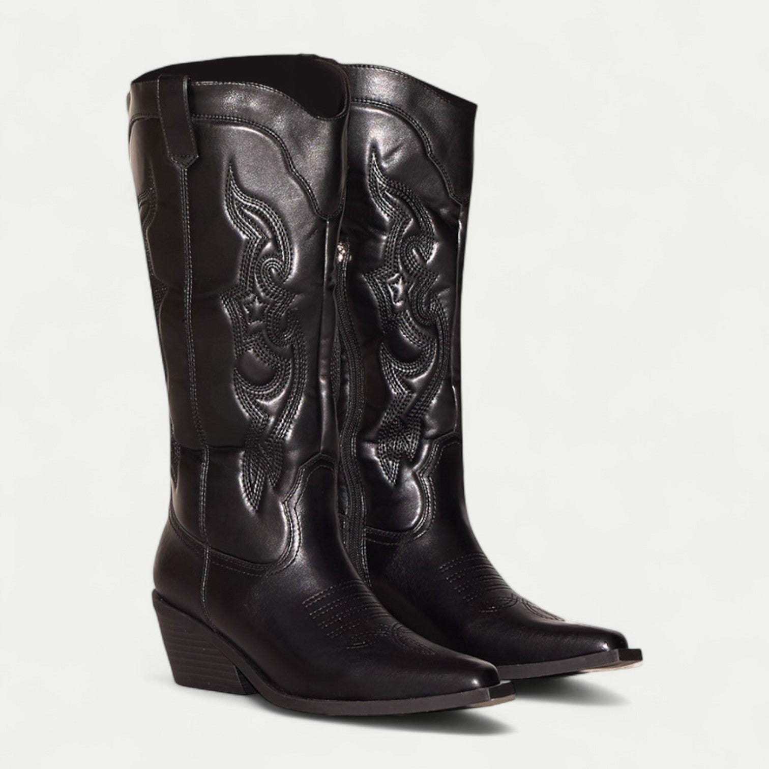 Johanna | Markante und elegante Westernstiefel mit spitzer Zehenpartie 0