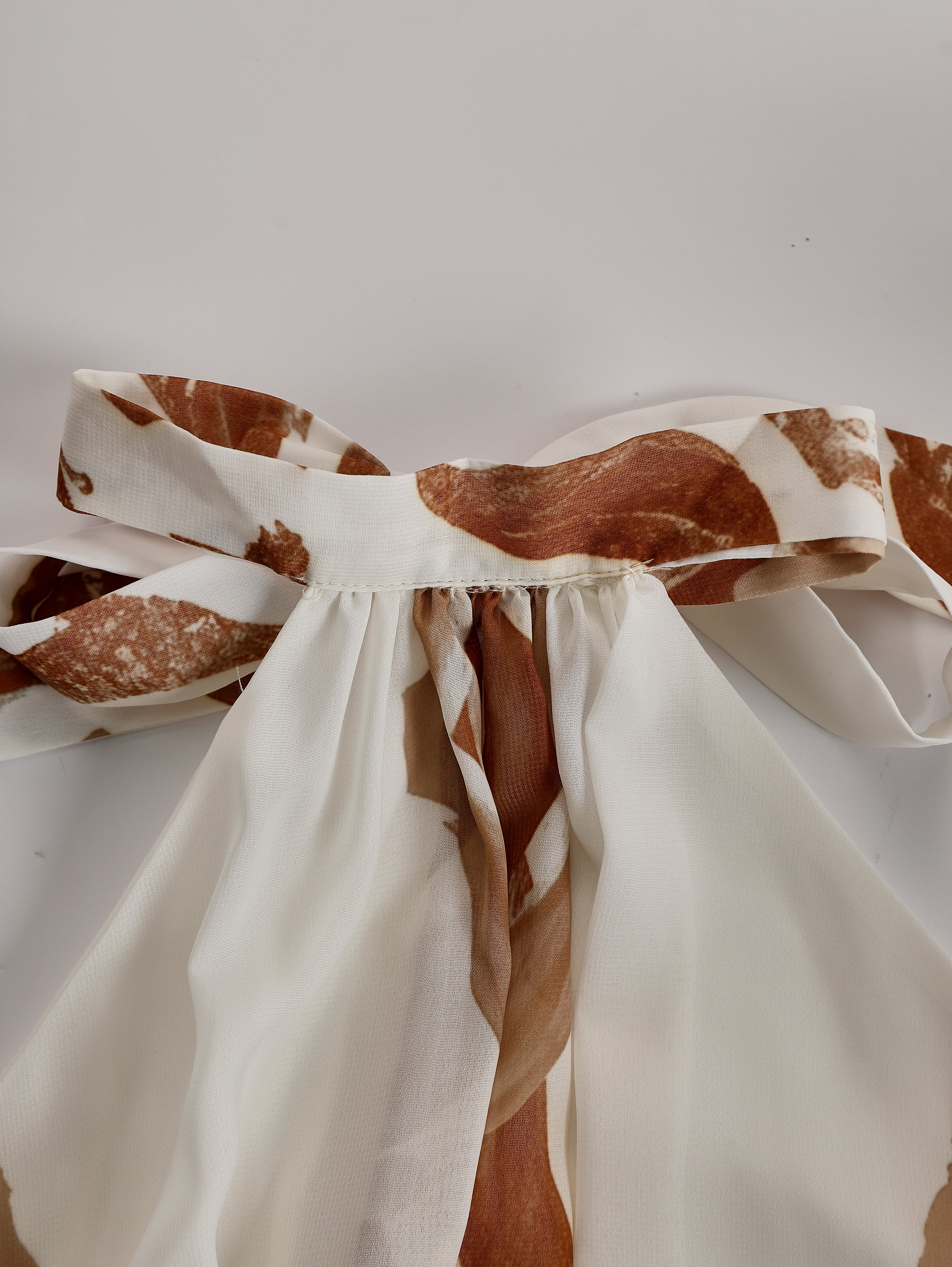 Mira | Luftiges Damen Maxikleid – Elegantes, Braunes Paisley-Design für den Sommer 6