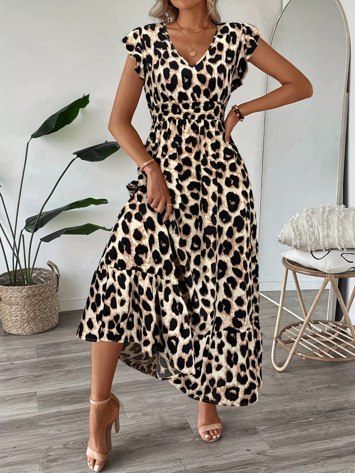 Osyrel | Elegantes, Weiches & Stilvolles Bedrucktes Midikleid 10