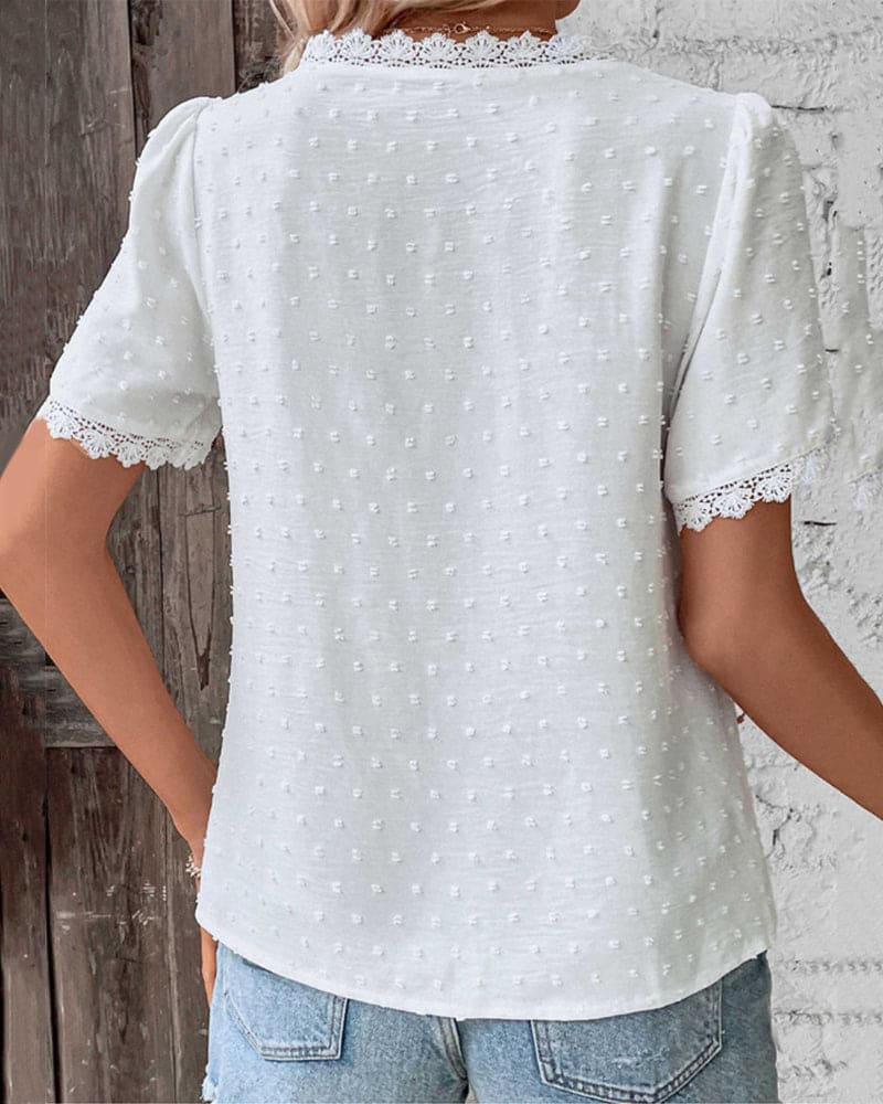 Romy | Elegante, Atmungsaktive & Vielseitige Bluse mit V-Ausschnitt 2