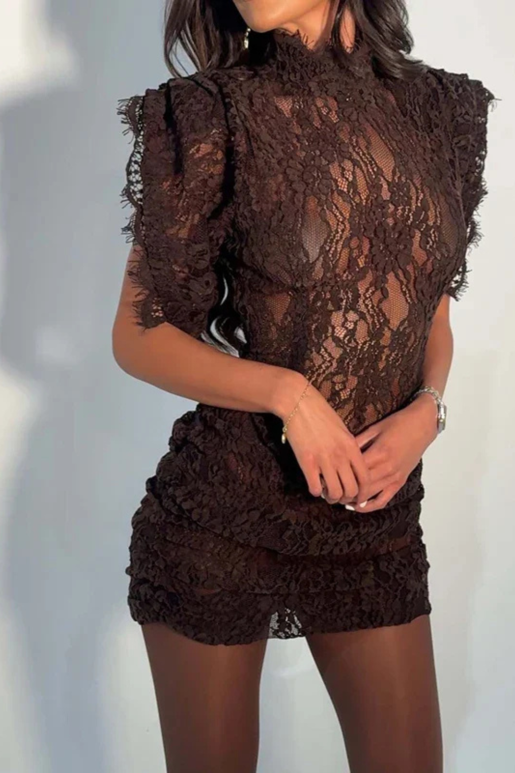 Rosalynn | Elegantes, Figurbetontes Damen-Minikleid mit Stehkragen 6