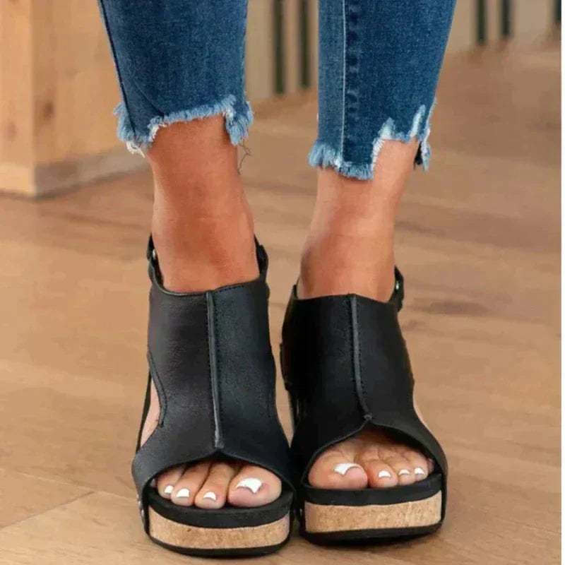 Vanessa | Elegante, Stützende & Bequeme Orthopädische Sandalen für Frauen 0