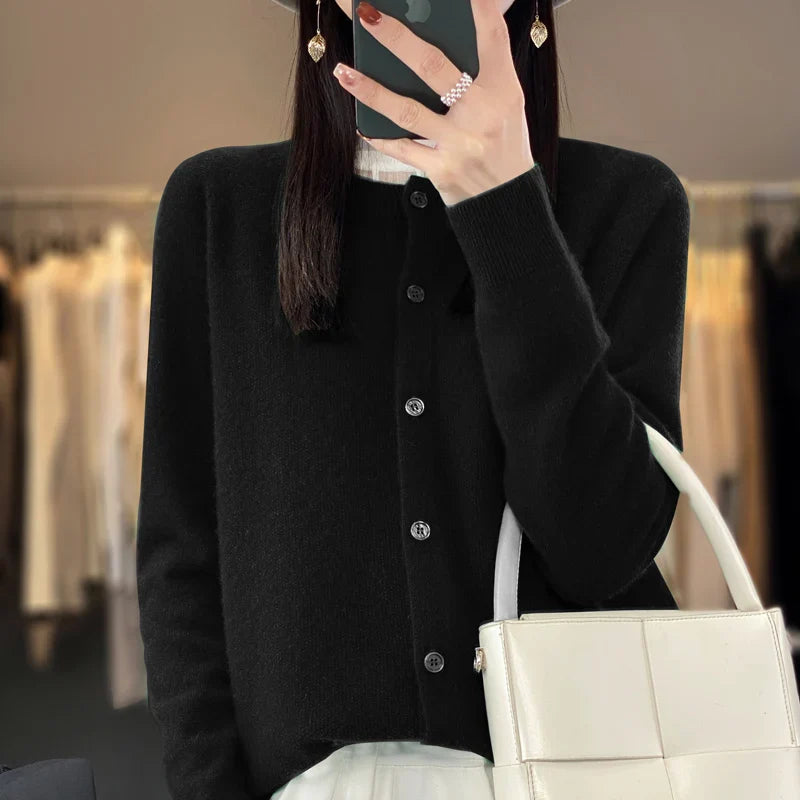 Vela | Cardigan Sweater Buttoned Elegant Relaxed Fit for Women 8