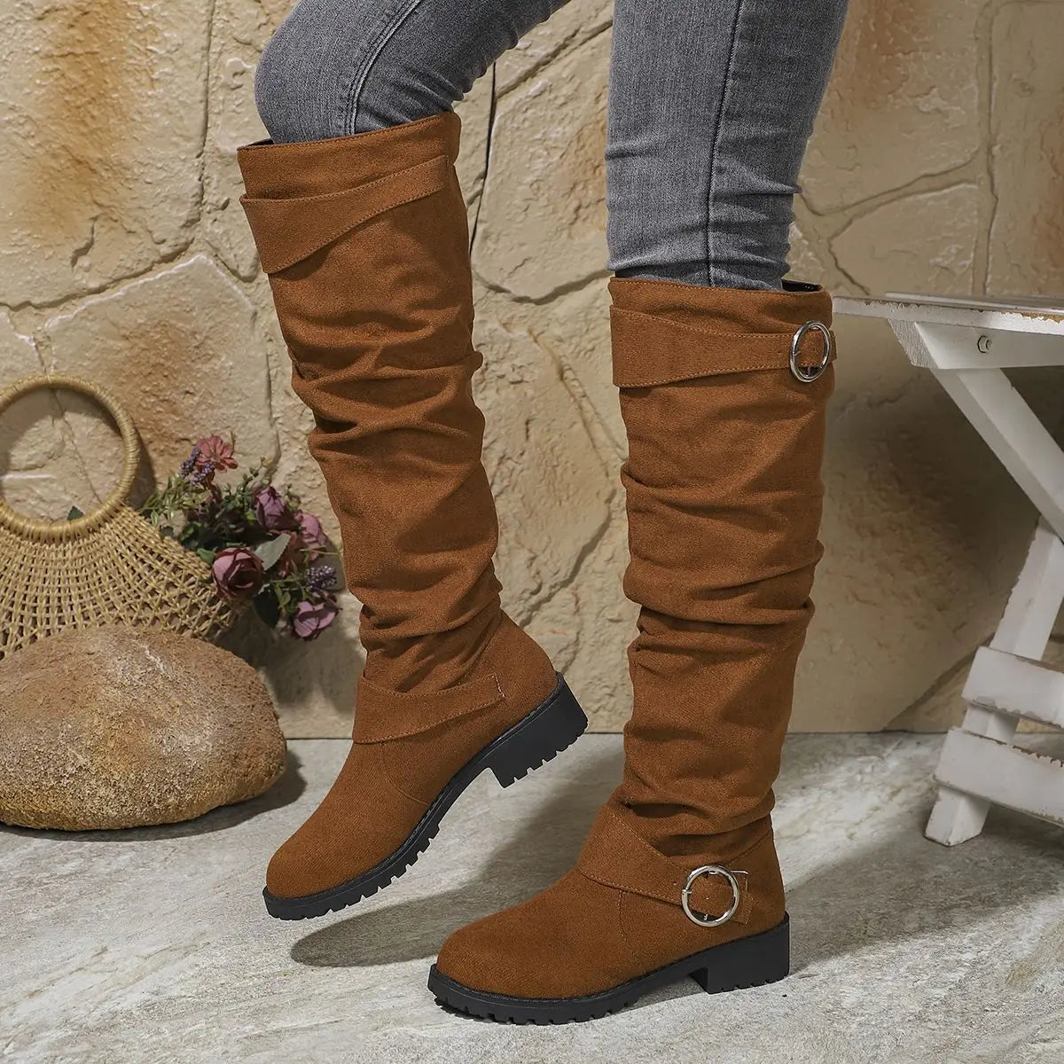 Victoria | Elegante und moderne kniehohe Damenstiefel 3