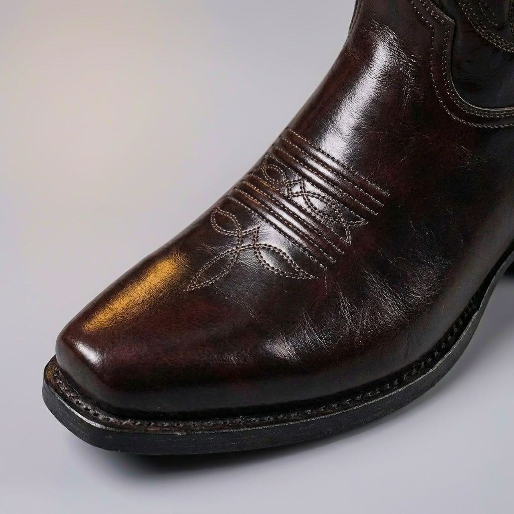 Victoria | Polierte Lederstiefel im Heritage-Stil 2