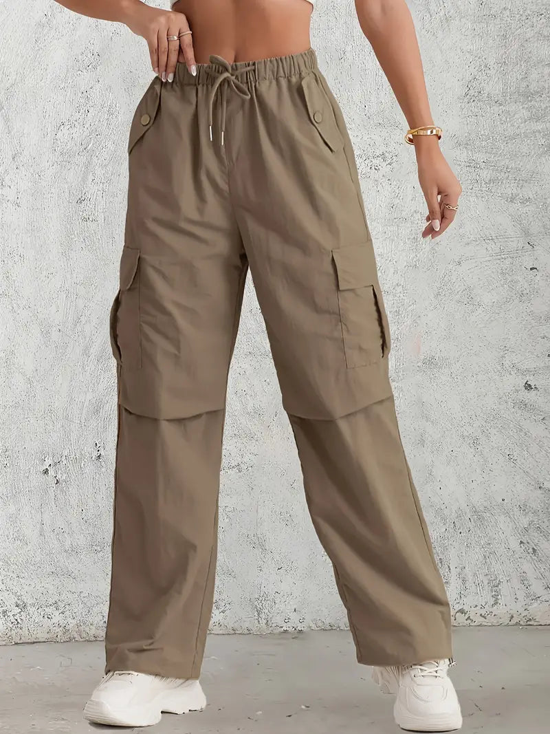 Clara | Trendige und funktionale Damen Cargohose