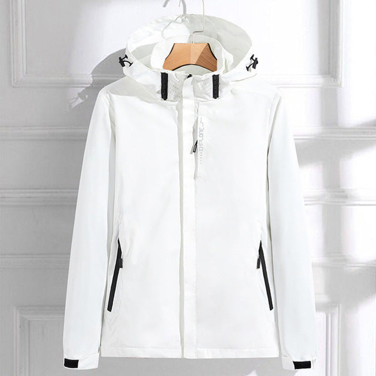 Elina | Funktionale und wasserdichte Damen Regenjacke
