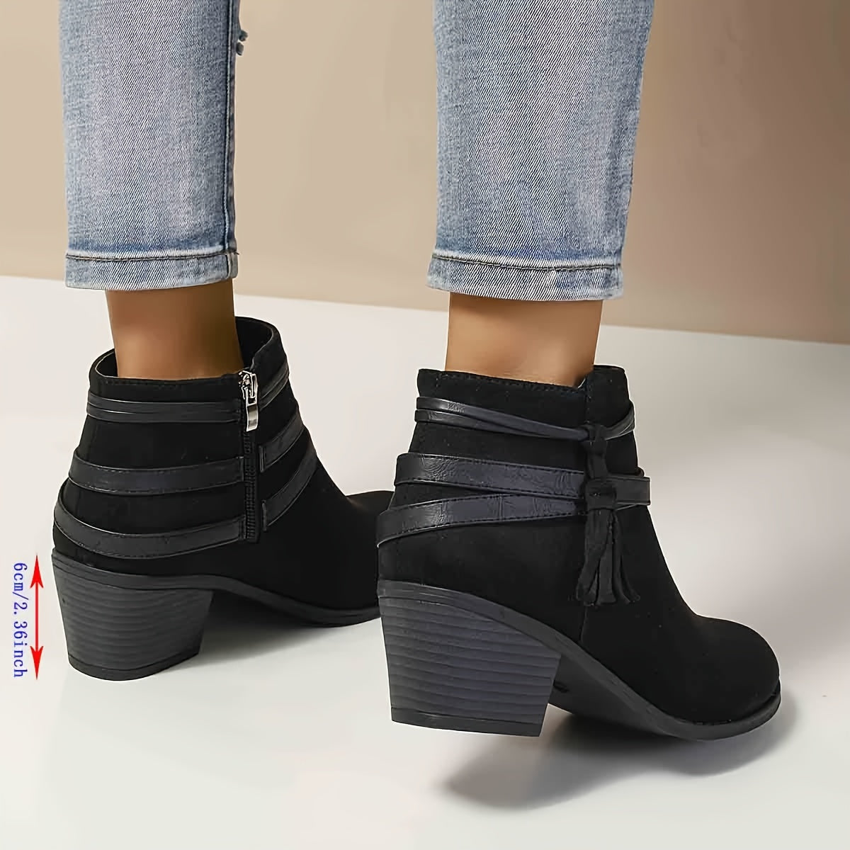 Lena | Charaktervolle Stiefeletten mit Quastenriemen und Blockabsatz
