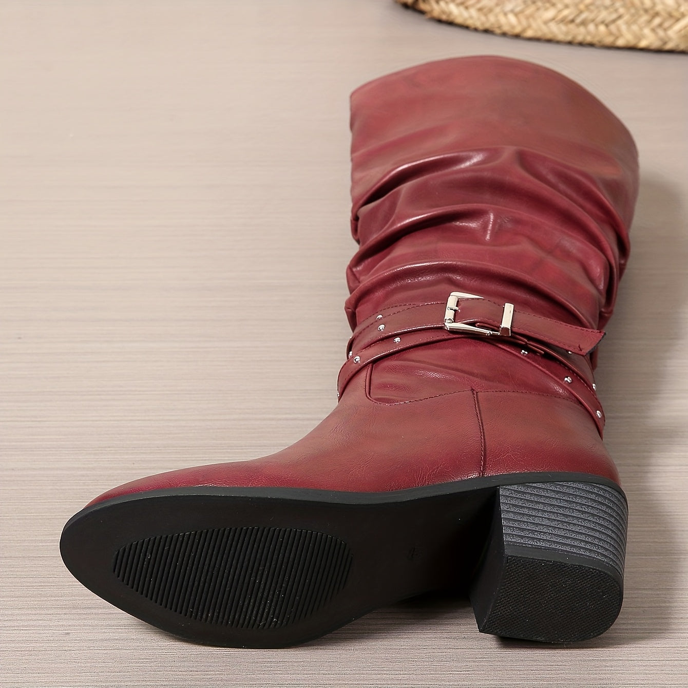 Elowen | Lässige Kniehohe Slouchy-Stiefel mit Schnallendetail