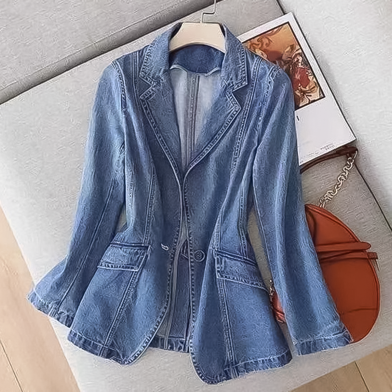 Karolin | Lässiger und raffinierter Damen Denim Blazer