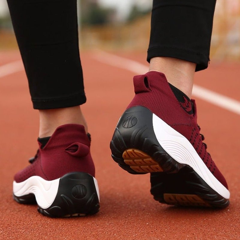 Claudia | Komfortable und stützende Orthopädische Knit-Plateau-Sneaker