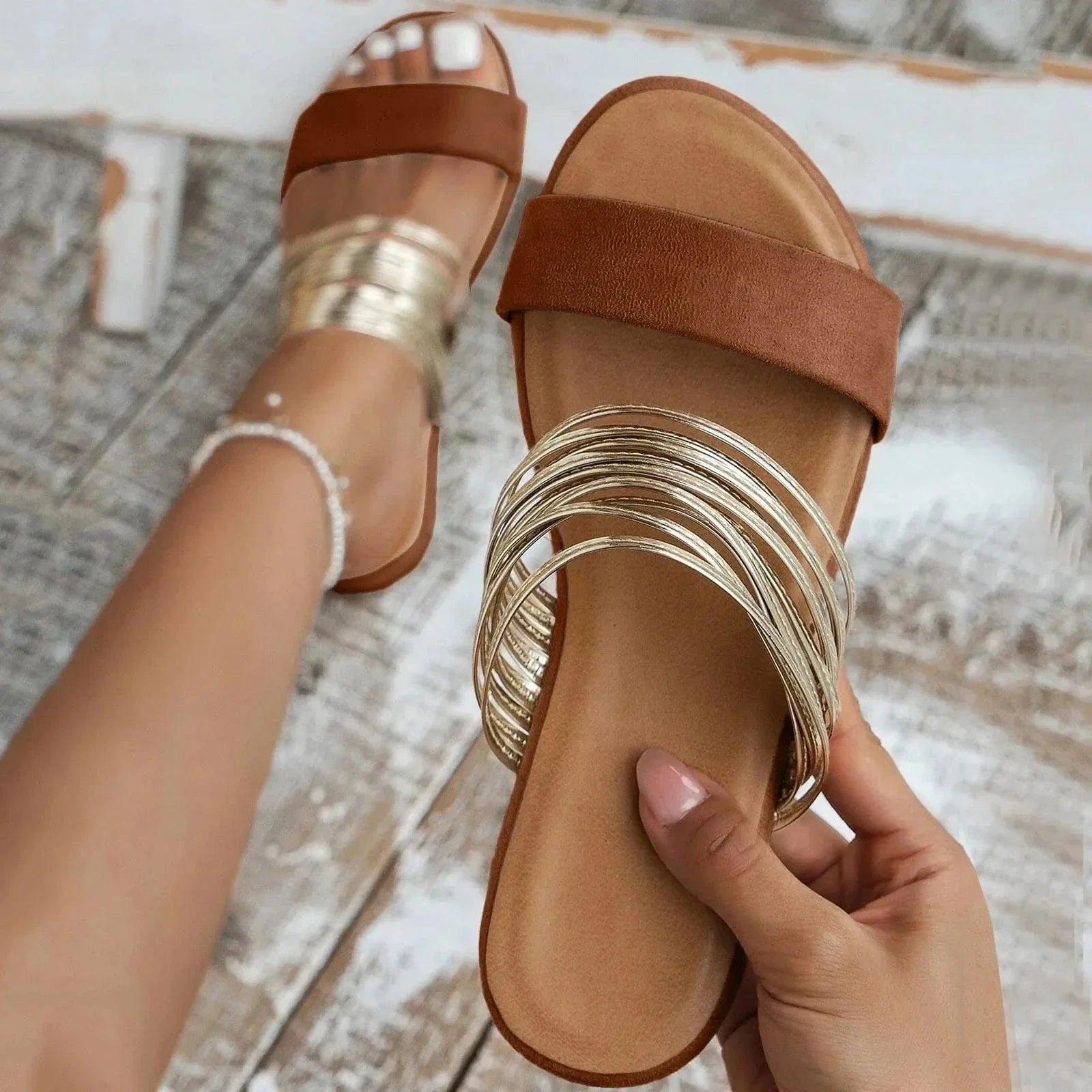 Alviana | Elegante und moderne Damen Slip-On Sandalen
