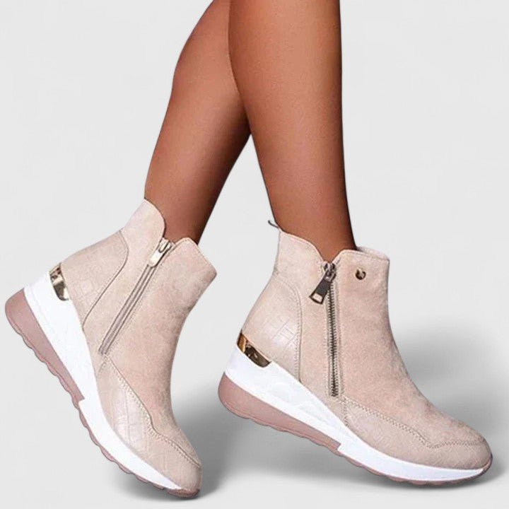 Julia | Elegante und stützende Orthopädische Keilabsatz-Stiefeletten