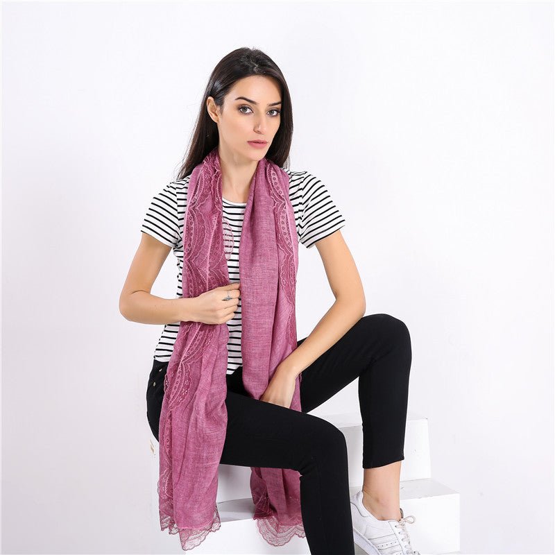 Drune | Linen Scarf with Lace Trim – Elegant Oversized Wrap