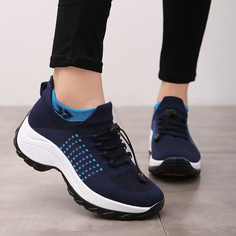 Claudia | Komfortable und stützende Orthopädische Knit-Plateau-Sneaker