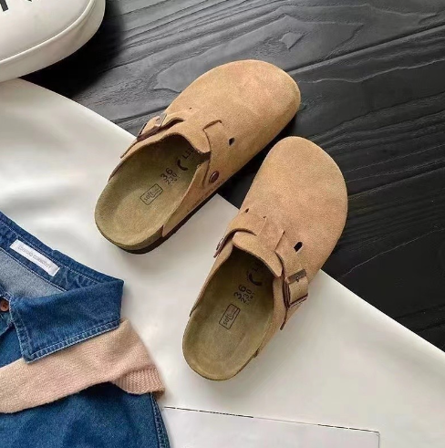 Lisa | Bequeme Wildleder-Slip-On-Pantoletten