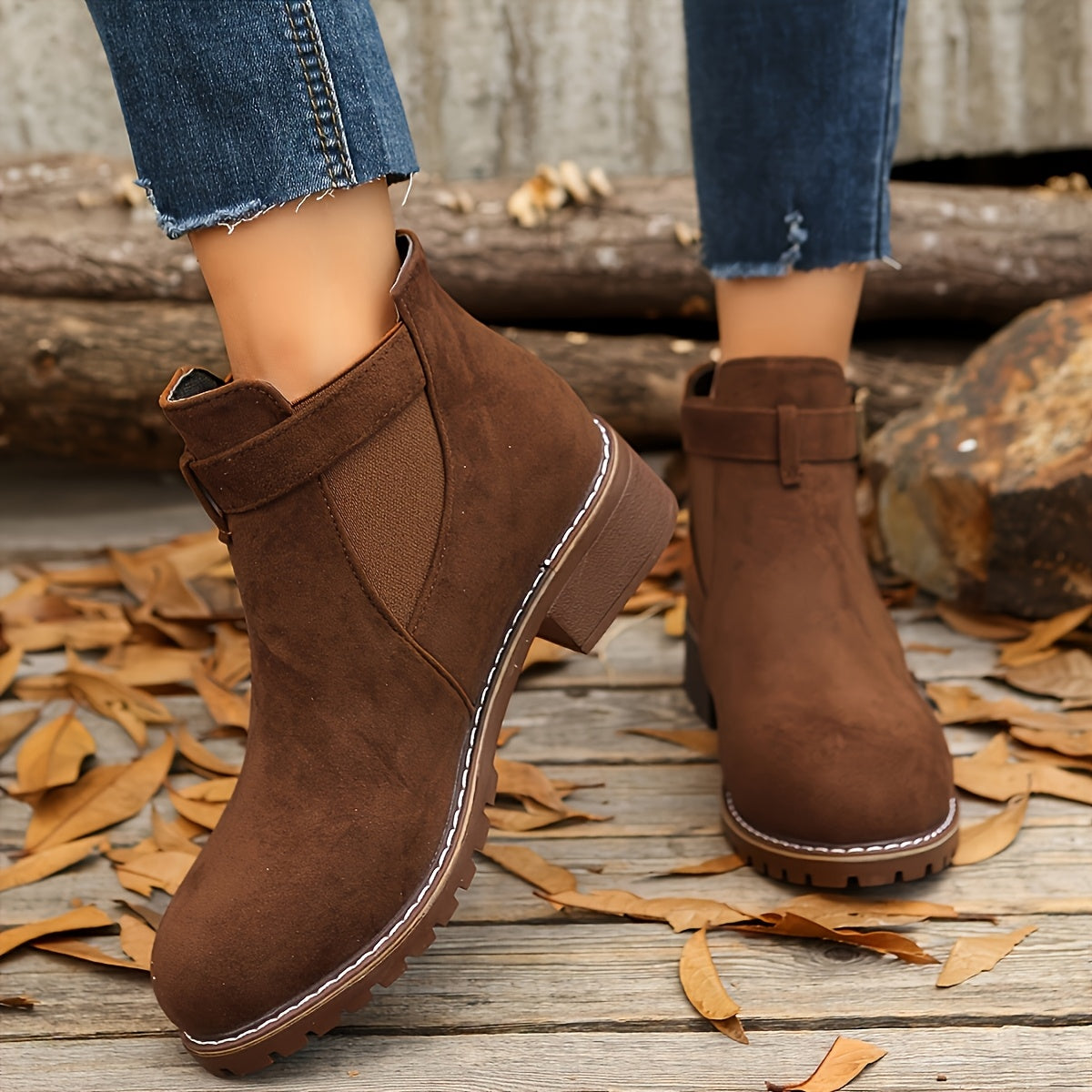 Helena | Stilvolle Stiefeletten mit Blockabsatz und Schnallendetail