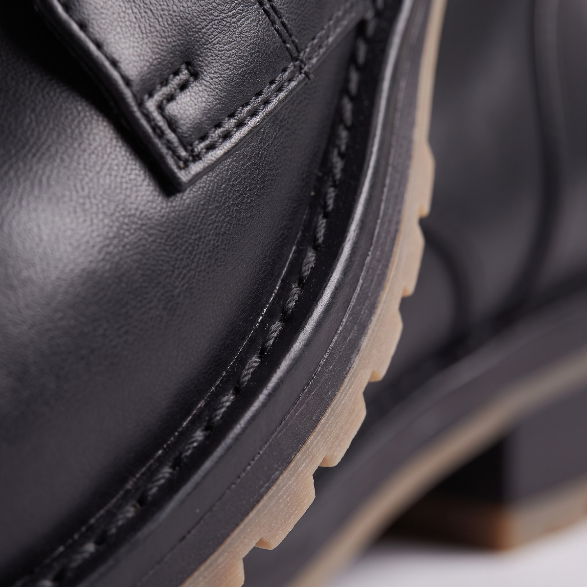 Cecily | Mid-Calf Boots – Elegante Schnürstiefeletten für Damen