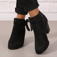 Valerie | Feminine Stiefeletten mit Blockabsatz und Schleifendetail