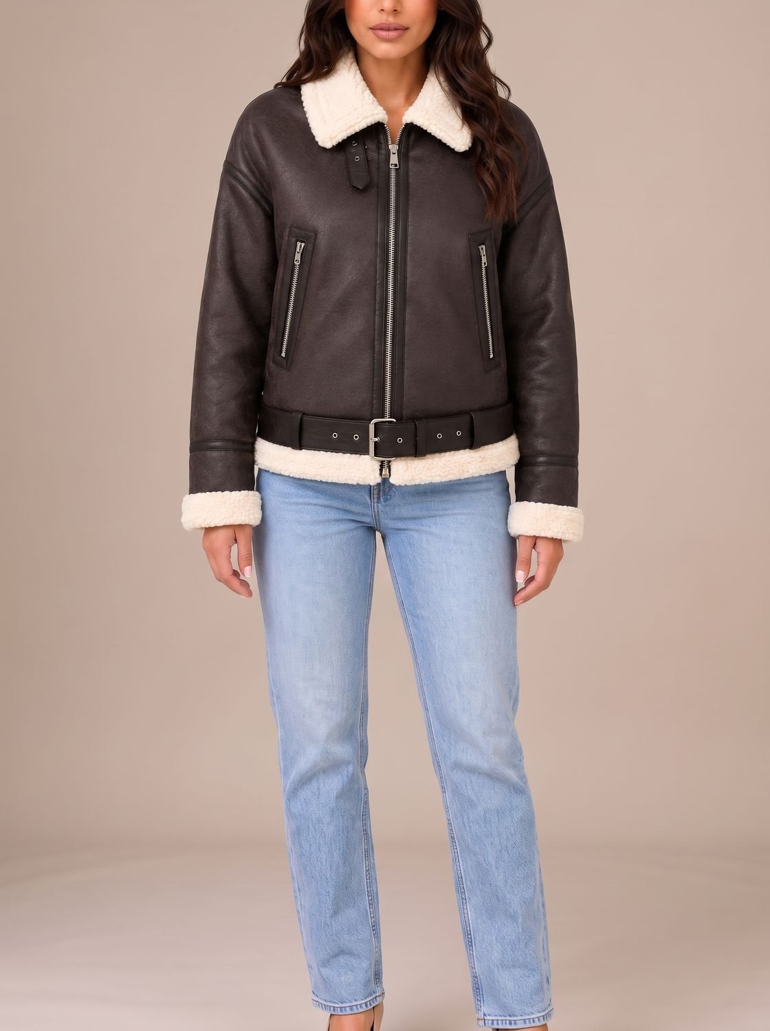 Marlene | Kurze Teddyjacke im Aviator-Stil mit Gürtel