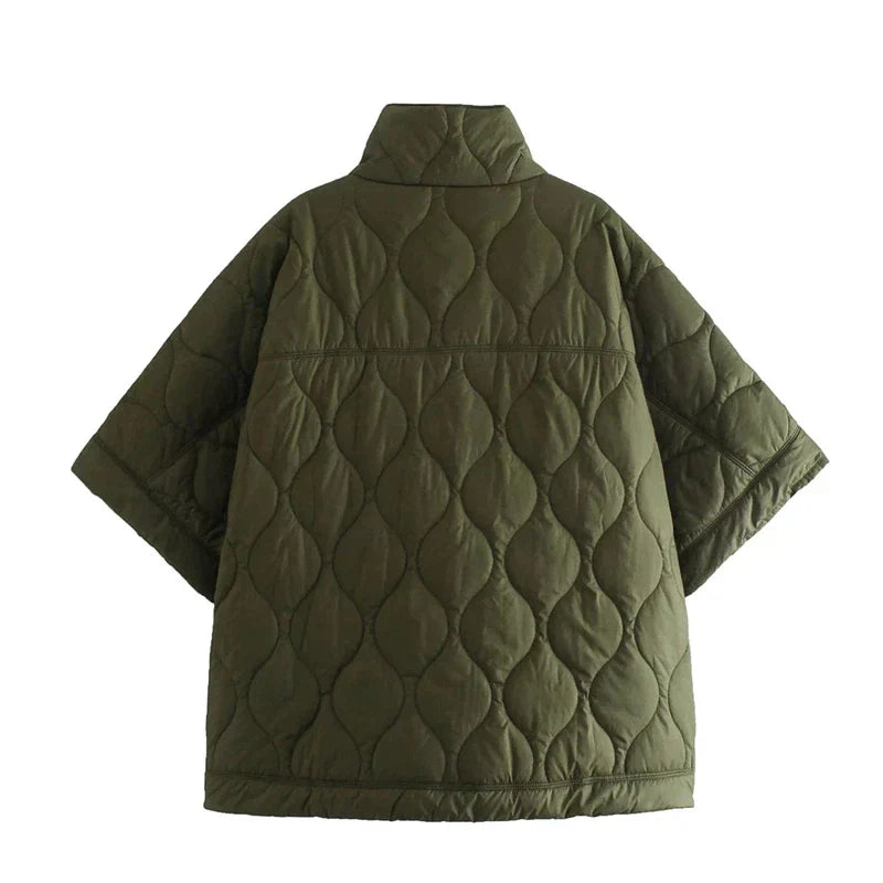 Mila | Warme und moderne Kurzarm Daunenjacke