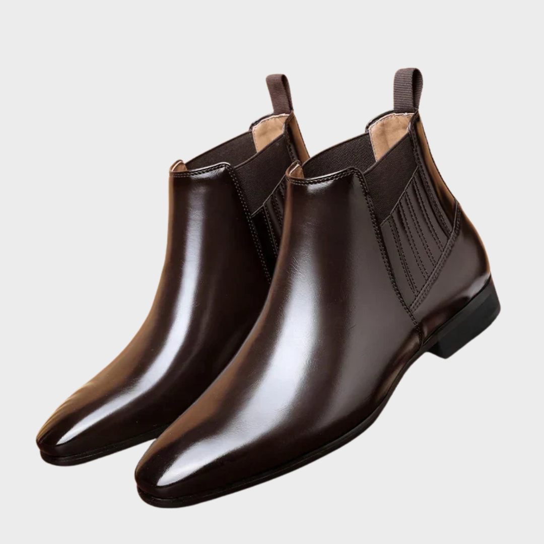 Clara | Klassische Chelsea Stiefeletten mit spitzer Zehenpartie