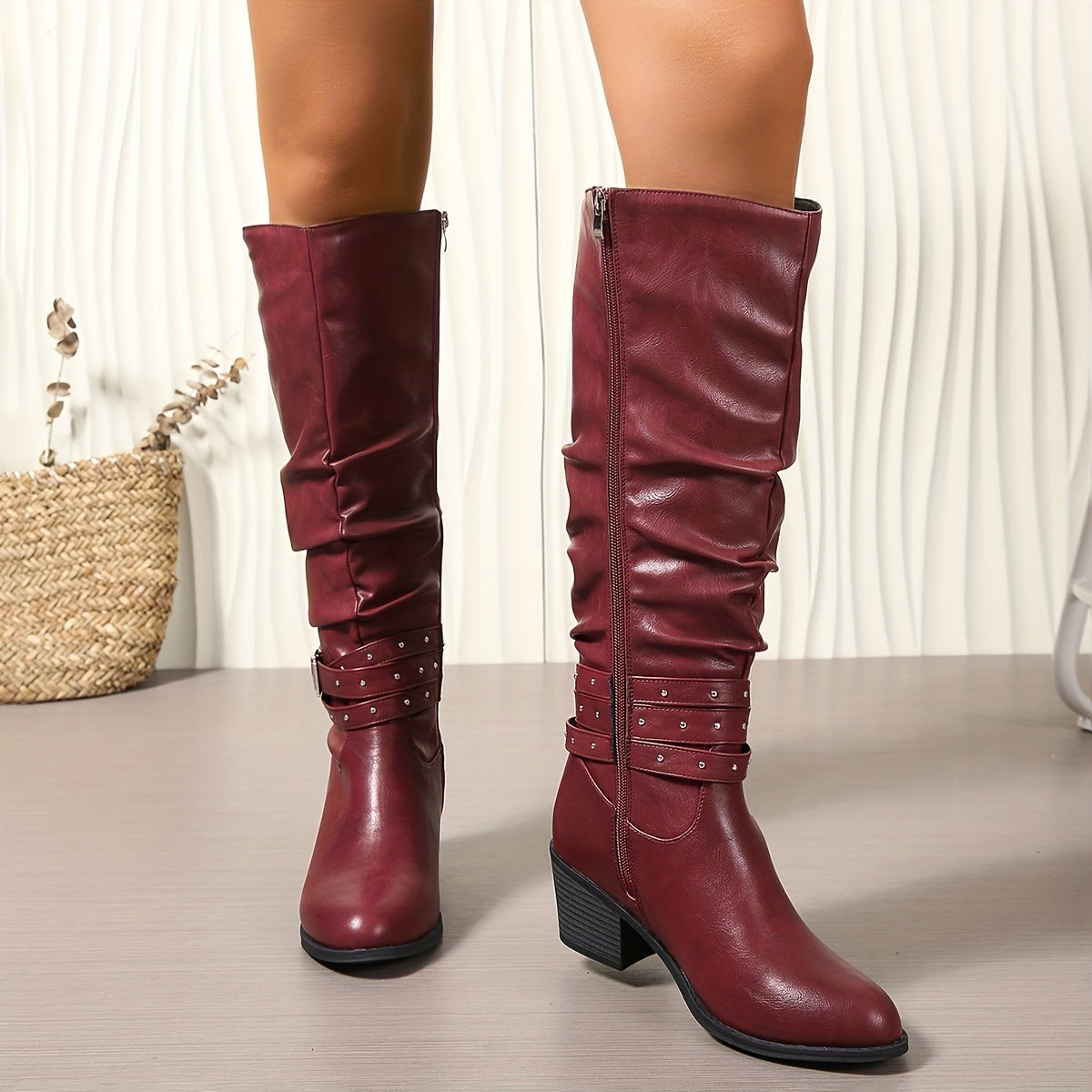 Elowen | Lässige Kniehohe Slouchy-Stiefel mit Schnallendetail